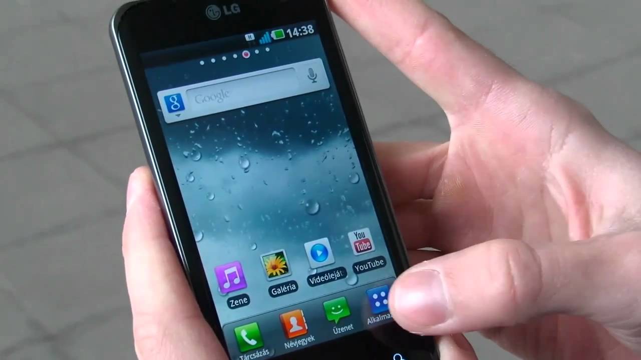 LG Optimus 2X bemutat&oacute; | www.mobilarena.hu