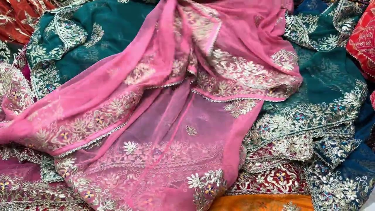 VIDEO NO 301 गोटा पत्ती वर्क में ओढ़नियाँ लेने के लिए मैसेज करें 👉🏻9784958424
