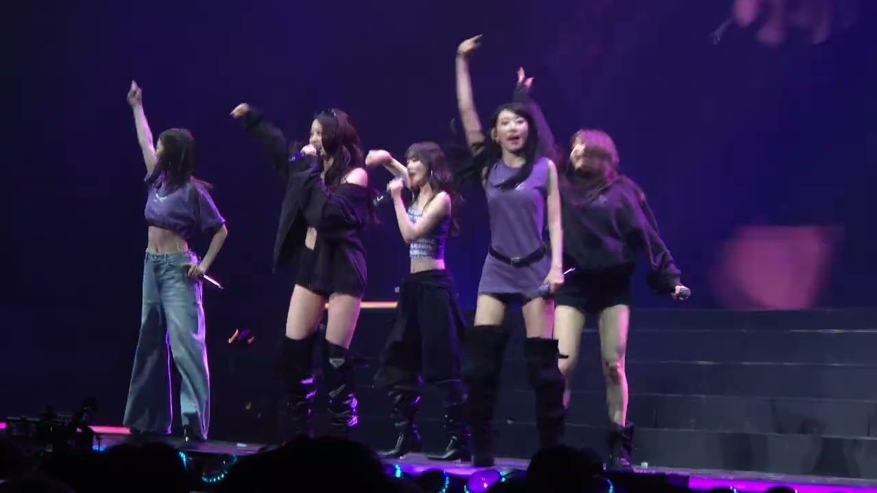 LE SSERAFIM(르세라핌)-DIFFERENT(English ver.) | 260201[EASY CRAZY HOT ENCORE TOUR IN SEOUL DAY2] 