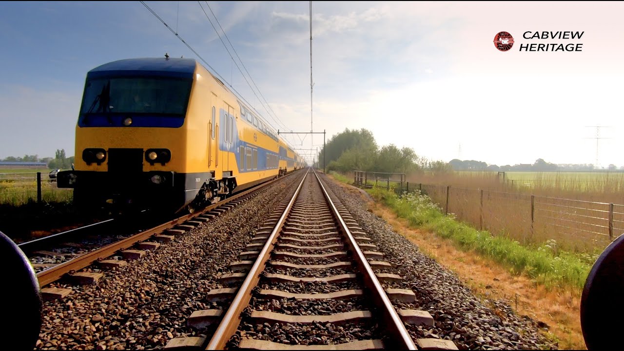 Something different: Rotterdam - Gouda - Utrecht SSN Nostalgia Express BR23 7/5/2022