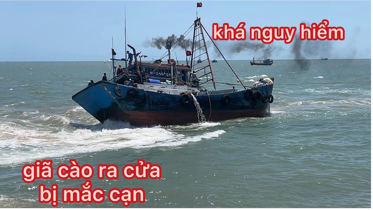 CỬA BIỂN lagi những hiểm nguy luôn kề bên 