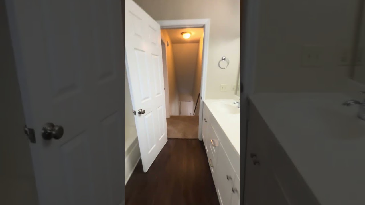 104 Sunset Dr