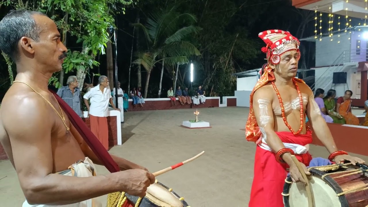 ആദ്യമായി വിഷ്ണുമൂർത്തിയുടെ മനോഹരമായ തോറ്റം പാട്ട്  കേട്ടു #vishnumoorthie #thottampatt#theyyam