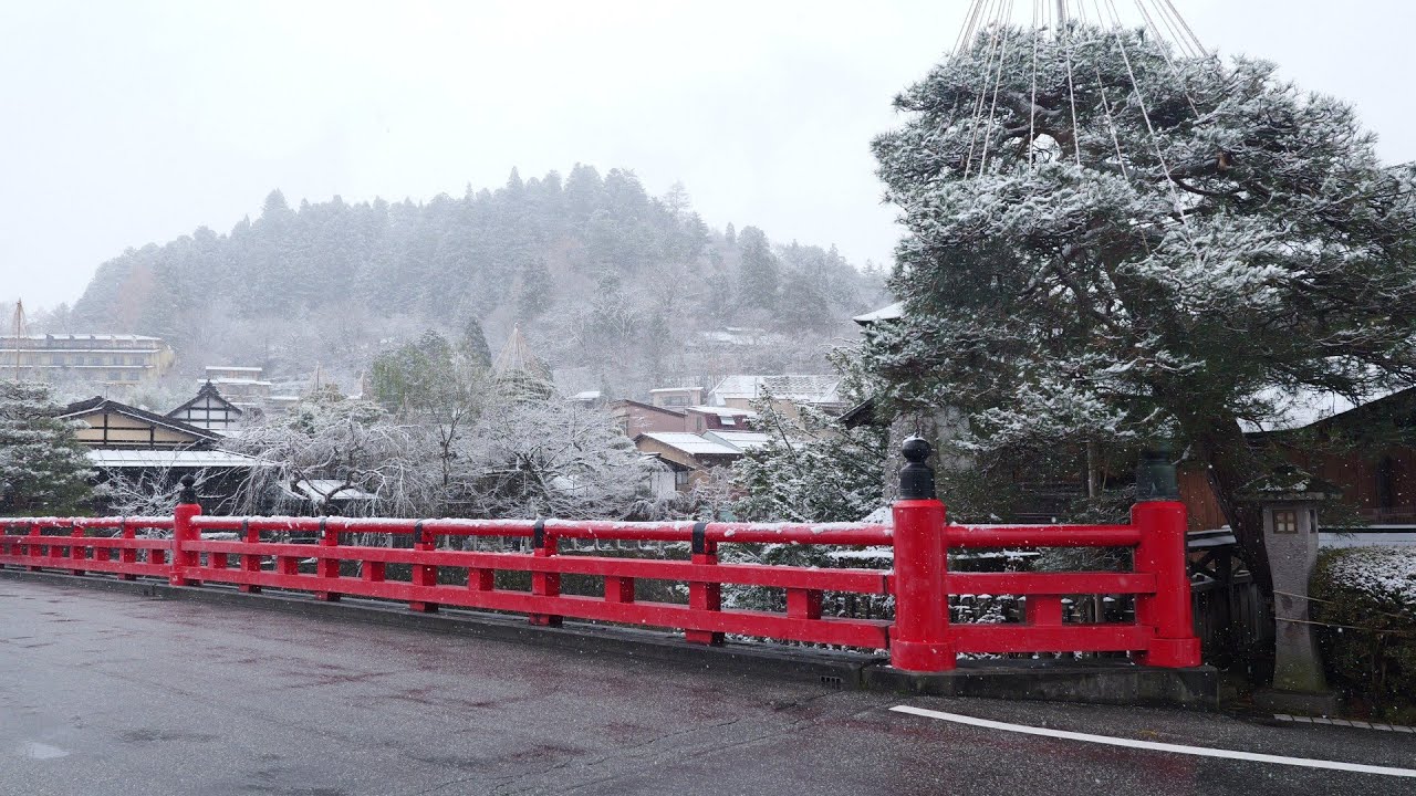 飛騨高山で雪散歩　岐阜県高山市　2024 12 22　しほの旅日記