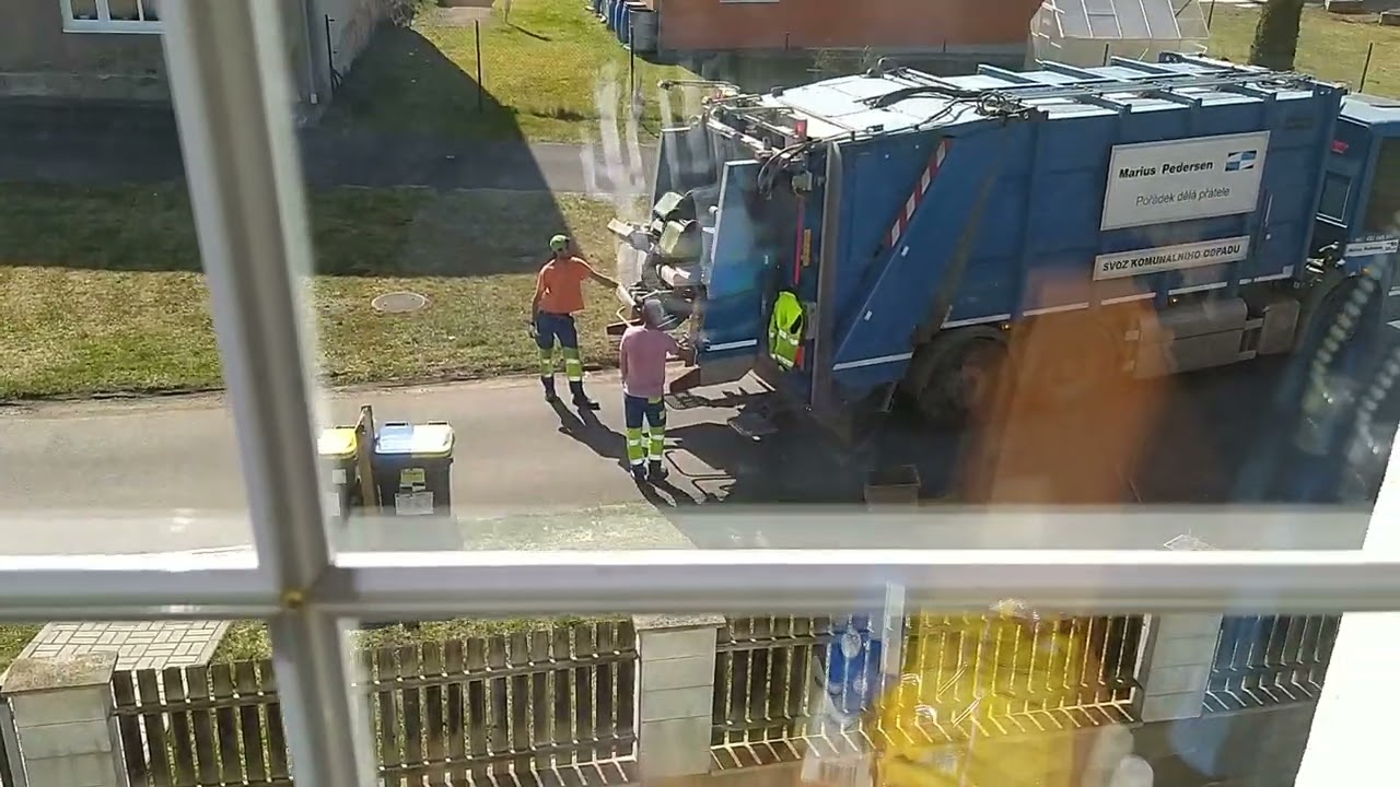 svoz komunální odpad minulí týden