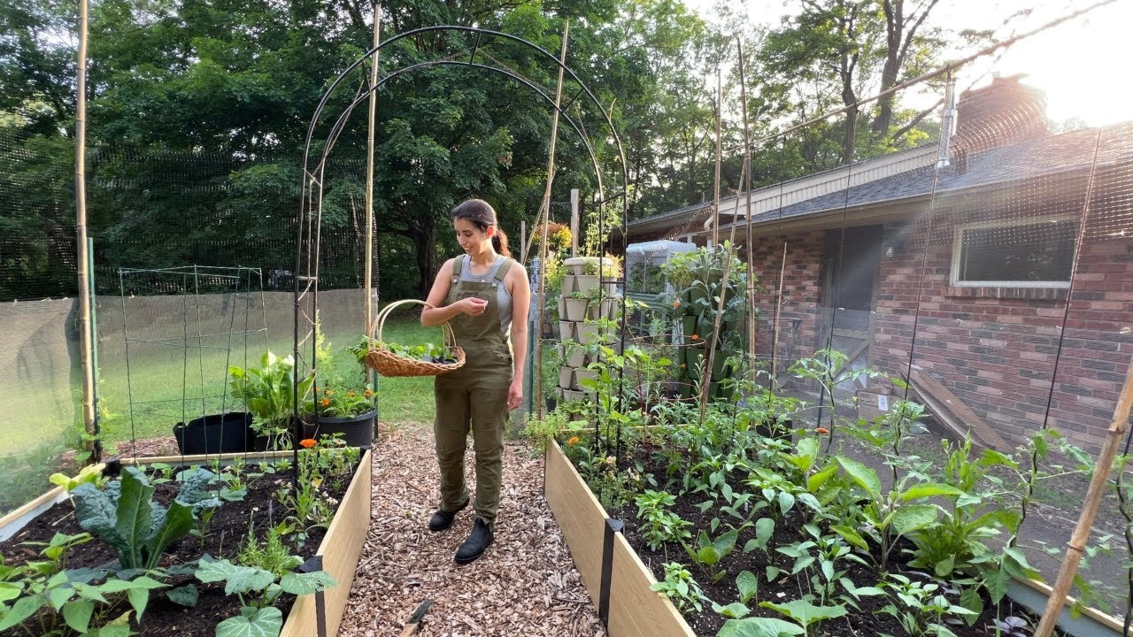 Weekend in the Garden: Planting, Harvesting & a Simple Dinner | Garden to Table VLOG