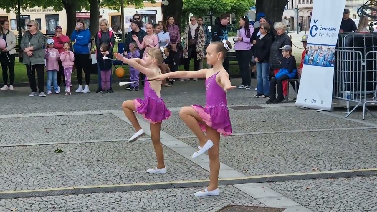 Mažoretky DDM Choceň Blue Admiral - DUO, Čermákovo Vysoké Mýto 20250524 174010