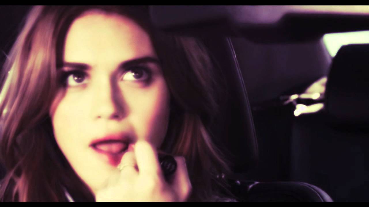 Lydia & Steve | Chains