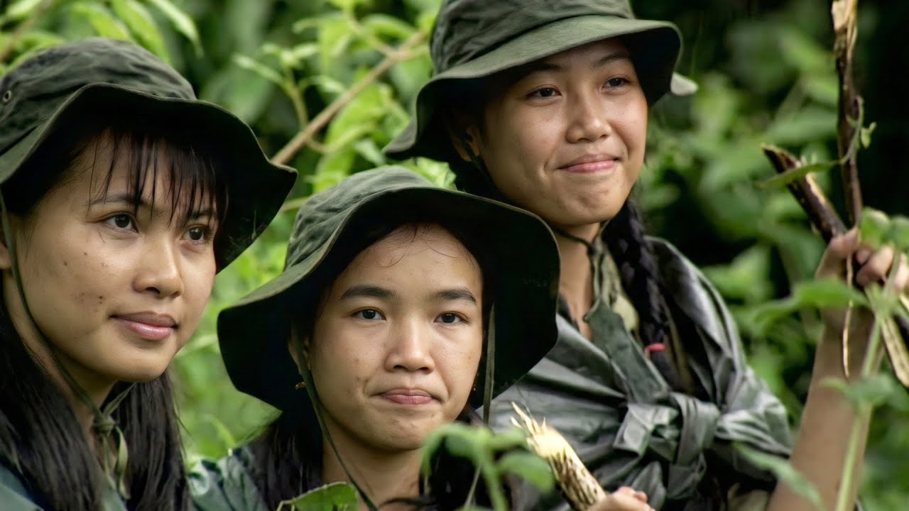 Những Bài Hát Nhạc Đỏ Huyền Thoại 1 Thời - Tiếng Chày Trên Sóc Bom Bo | Thu Hiền & Nhiều Nghệ Sĩ