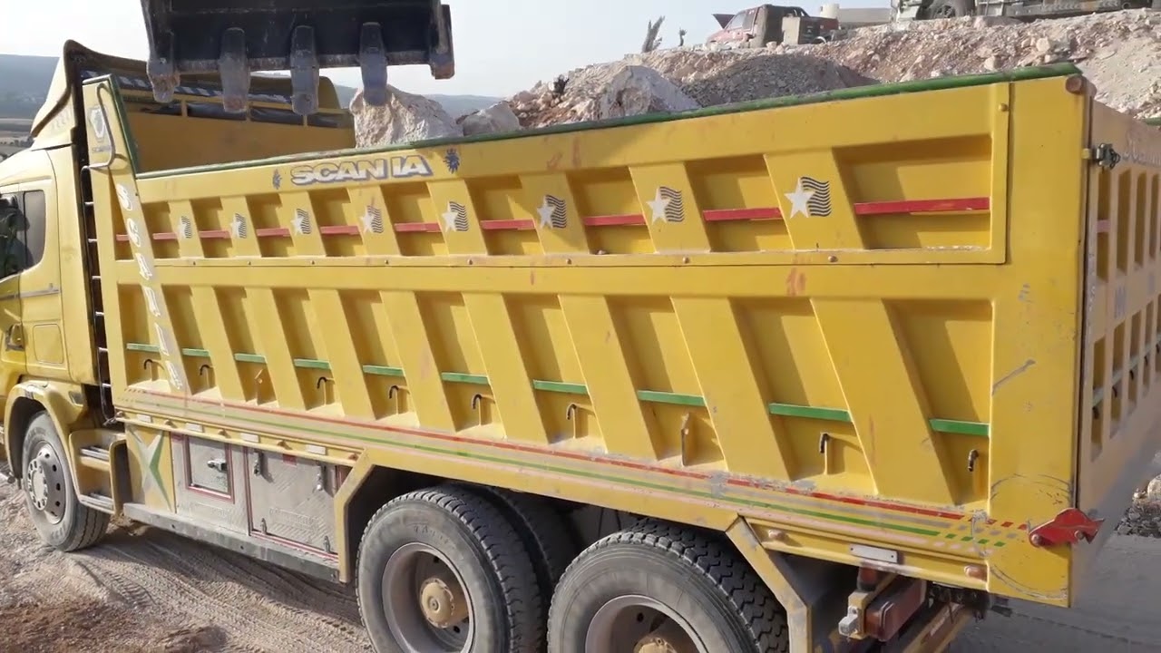 آليات ثقيله جرفات حفارات فولفو كاتر بلر شيول تركس رفش حفاره بلدوزر باكر Loader عفاس