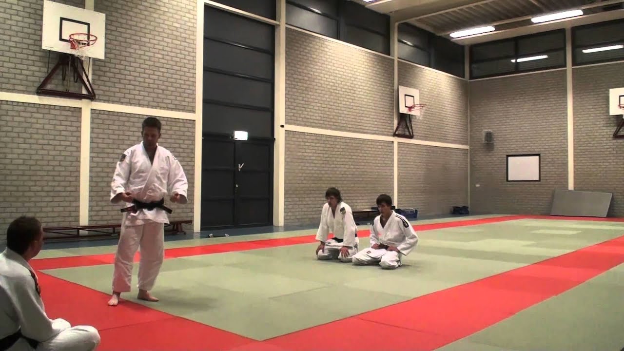 Nage-No-kata Roy en Joost demonstratie tijdens de vrijdag les