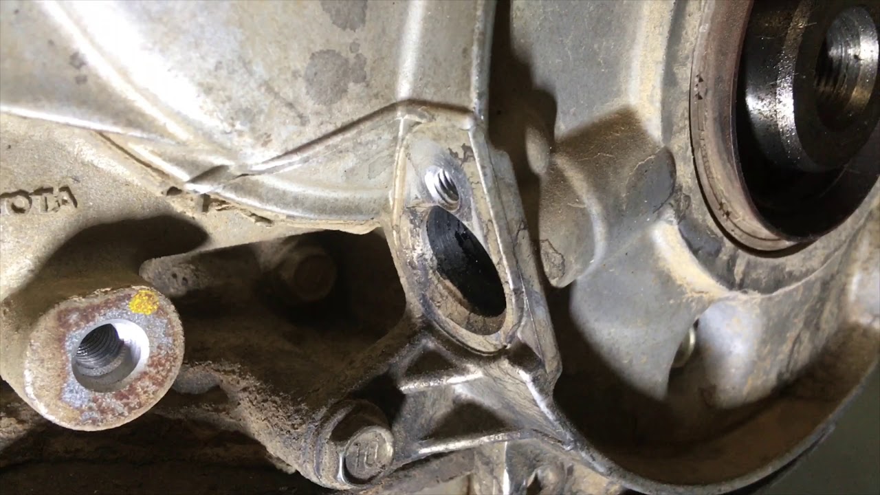 ALL THE OIL LEAKS ON 1kd-ftv