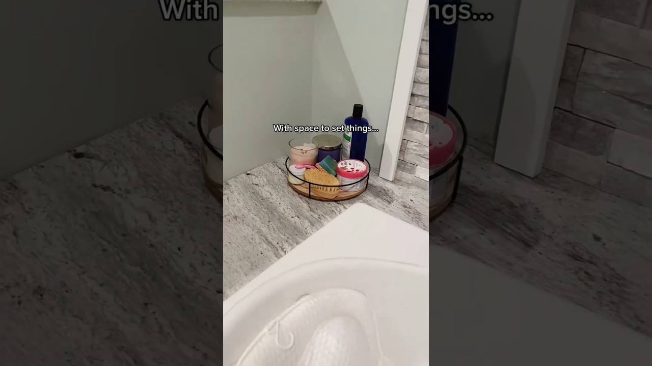 Bathroom must have. Large soaking tub was nonnegotiable #bathroomstyle