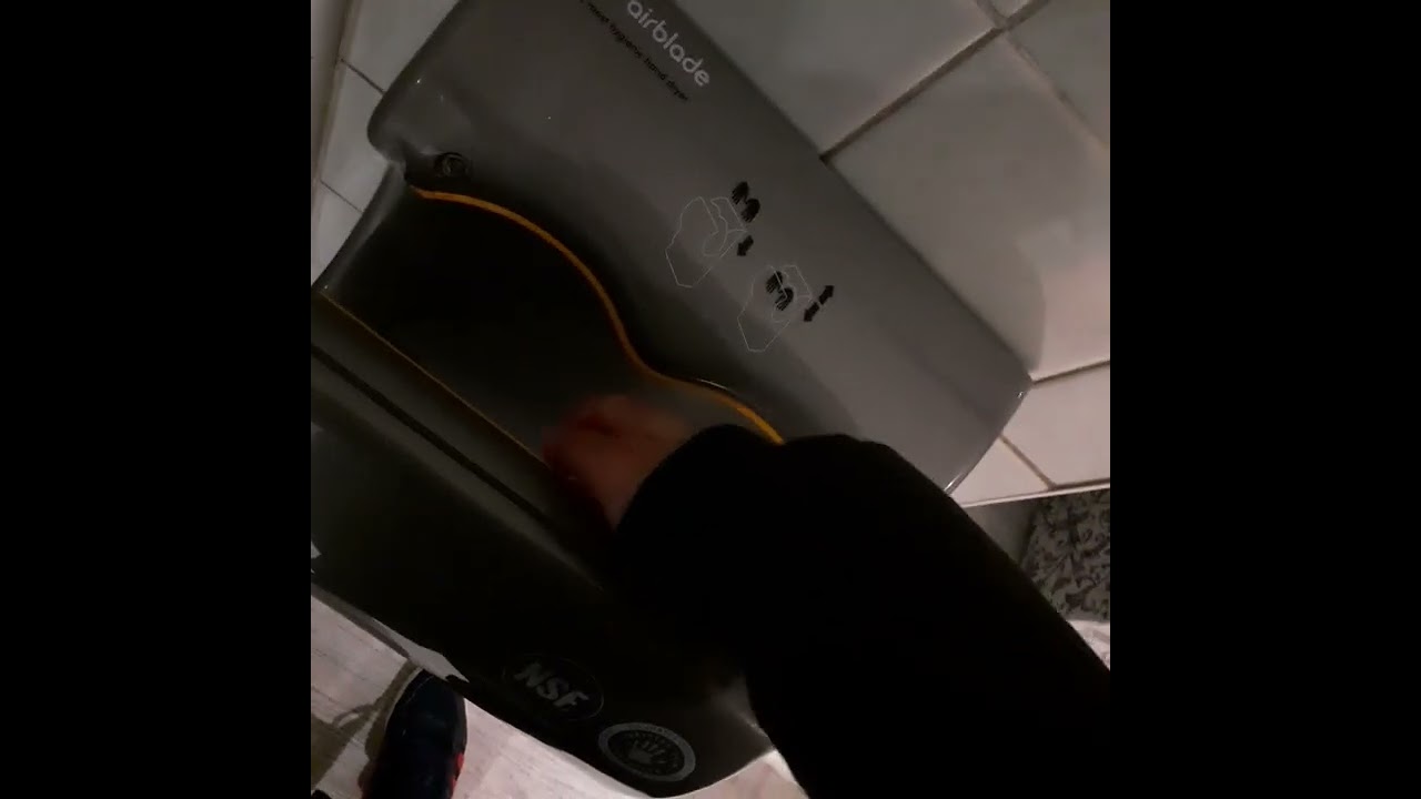 Hand Dryer vs Hand Dryer (Episode 14): Dyson Airblade vs World Dryer Model A (Part 1)