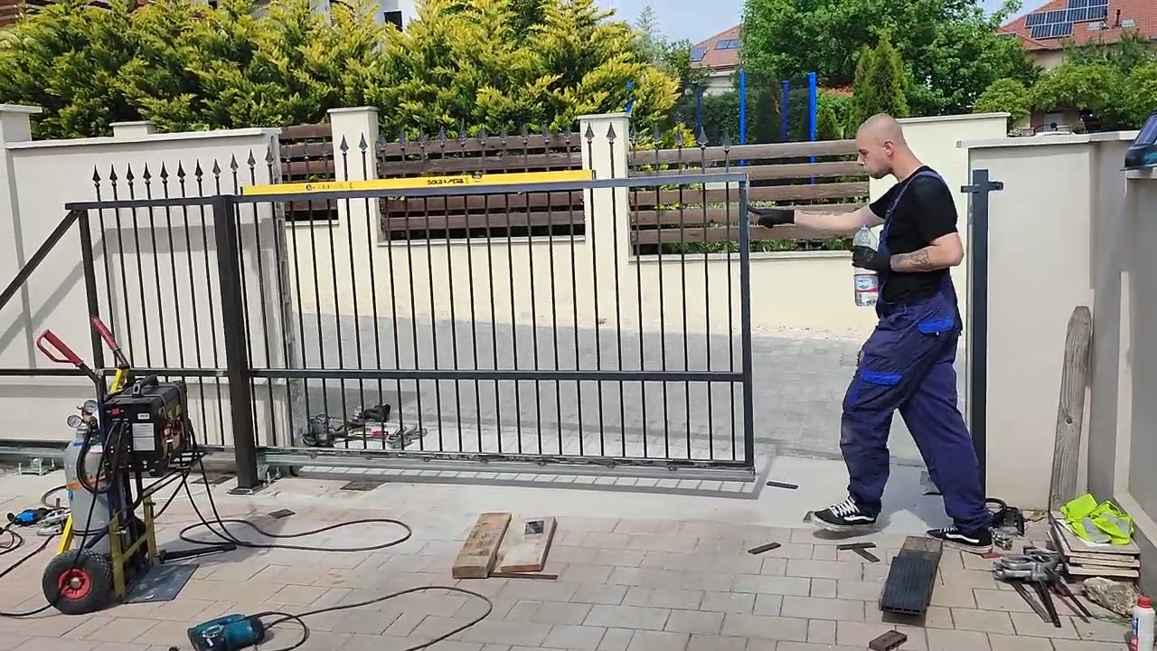 &Uacute;sz&oacute;kapu sz&eacute;les&iacute;t&eacute;se! 3/2  Munka k&ouml;zben!