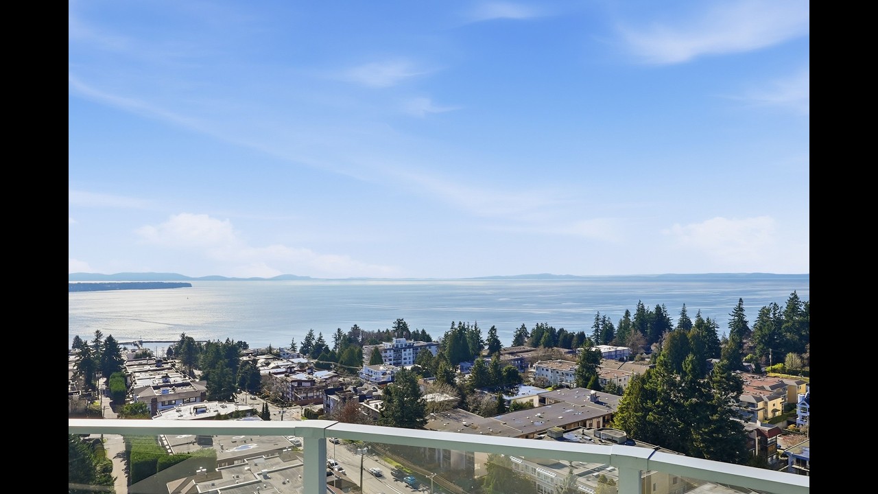 1403 1501 Foster St White Rock | Robert Doolan