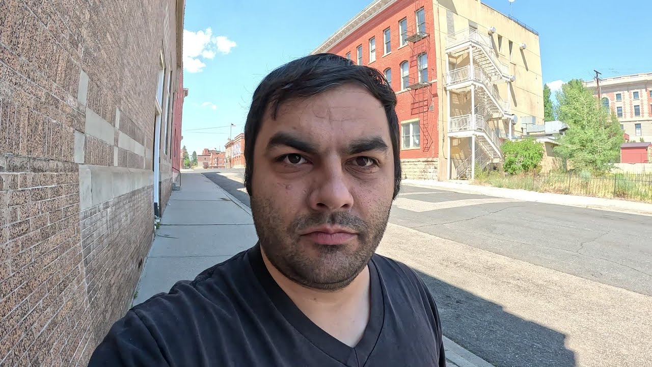 Explore BUTTE, MONTANA USA - Old West Mining Town - 4K Walking Tour