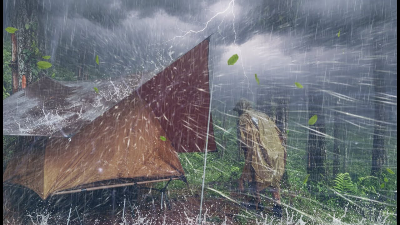 ⛈️CHALLENGING THE HEAVY RAIN ❗CAMPING ALONE IN THE FOREST DURING A HEAVY RAIN