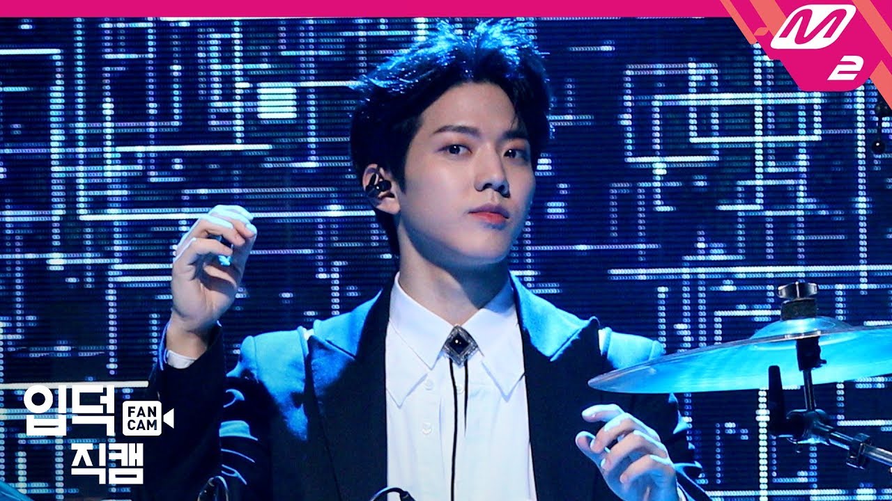 [입덕직캠] 데이식스 도운 직캠 4K &lsquo;Sweet Chaos&rsquo; (DAY6 DOWOON FanCam) | @MCOUNTDOWN_2019.10.24