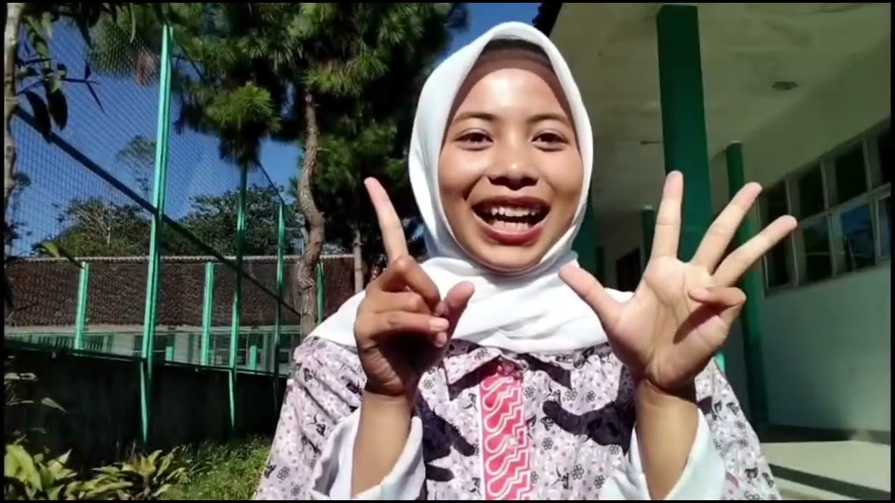 Tugas Ujian praktek sejarah XII-4