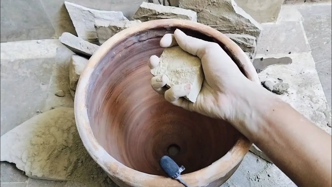 Pure mud dry clay pot or water crumbling paste play Eid Mubarak everyone ❤