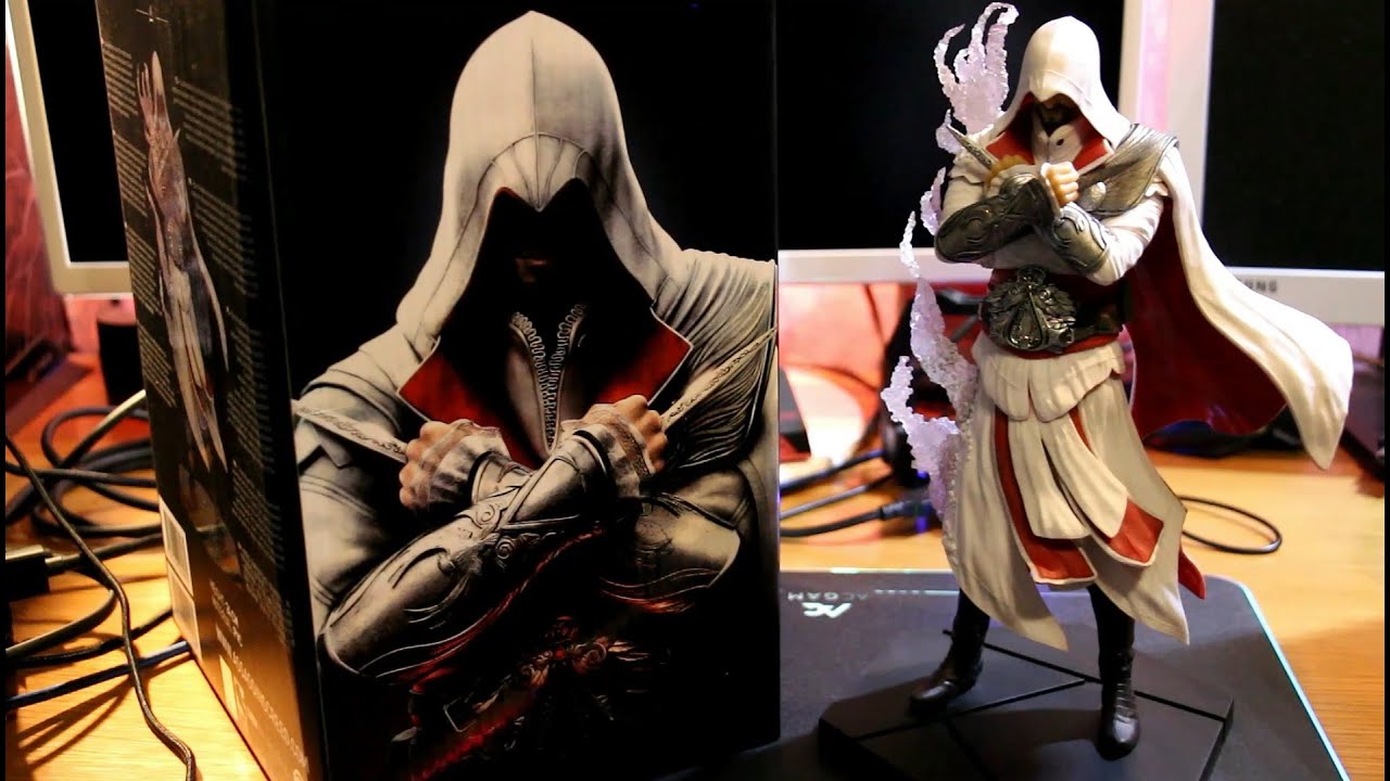 ASSASSIN'S CREED EZIO ANIMUS COLLECTION FIGURE - UNBOXING ITA