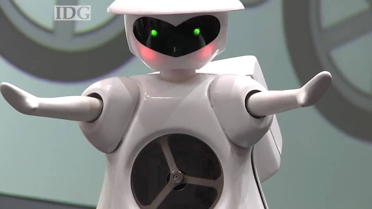 CEATEC: Muratagirl shows off new tricks