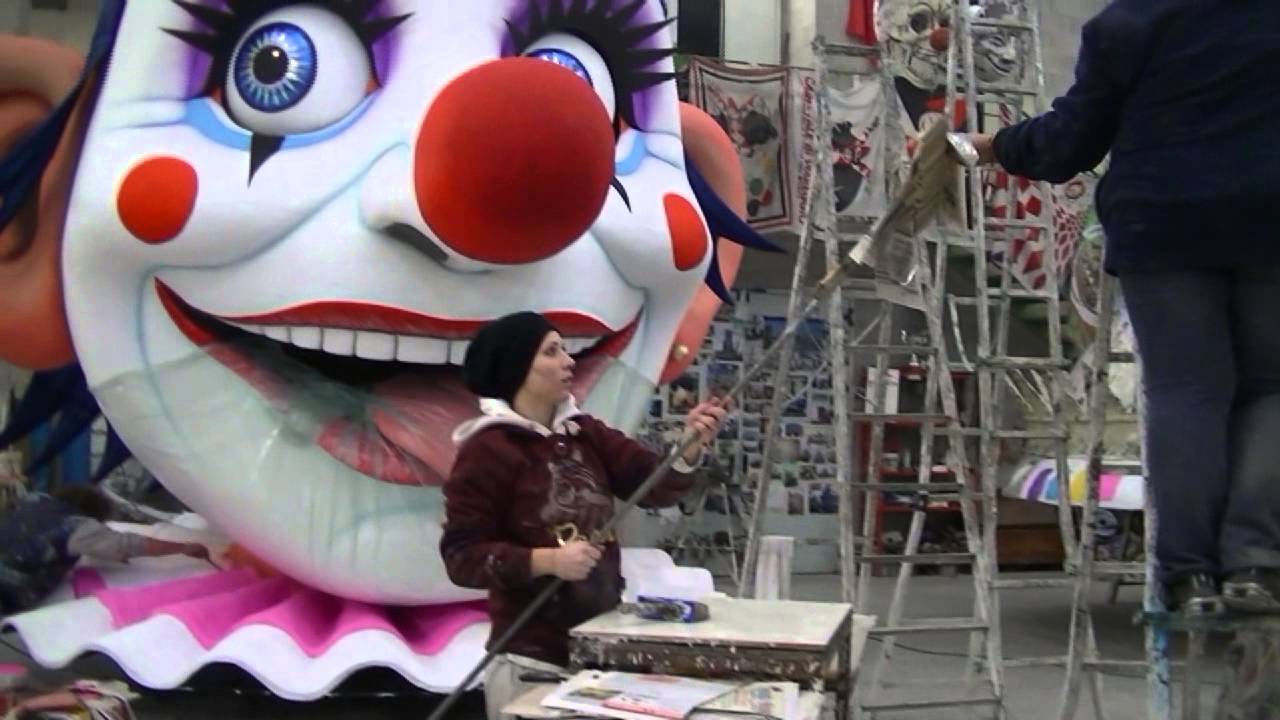 Viareggio - Anteprima del Carnevale 2014 - Nell' hangar di M.Breschi
