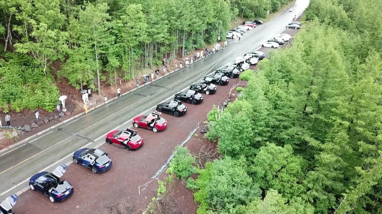 JAPAN: Tesla Model X Dance at Mt. Fuji, SUBARU LINE