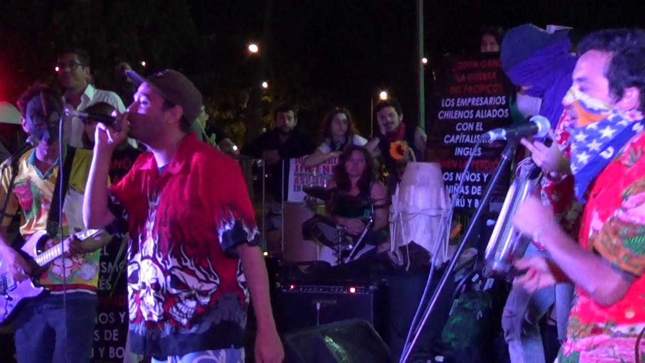Anarkia tropikal - Amor encapuchado + Paco y la conchetumare (Plaza Italia, Enero 2014)