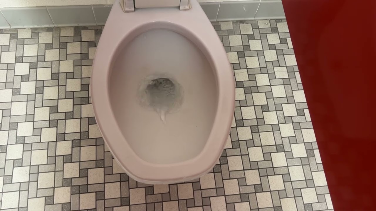 10,568. Stutzman-Slonaker Hall Men&rsquo;s Restroom 