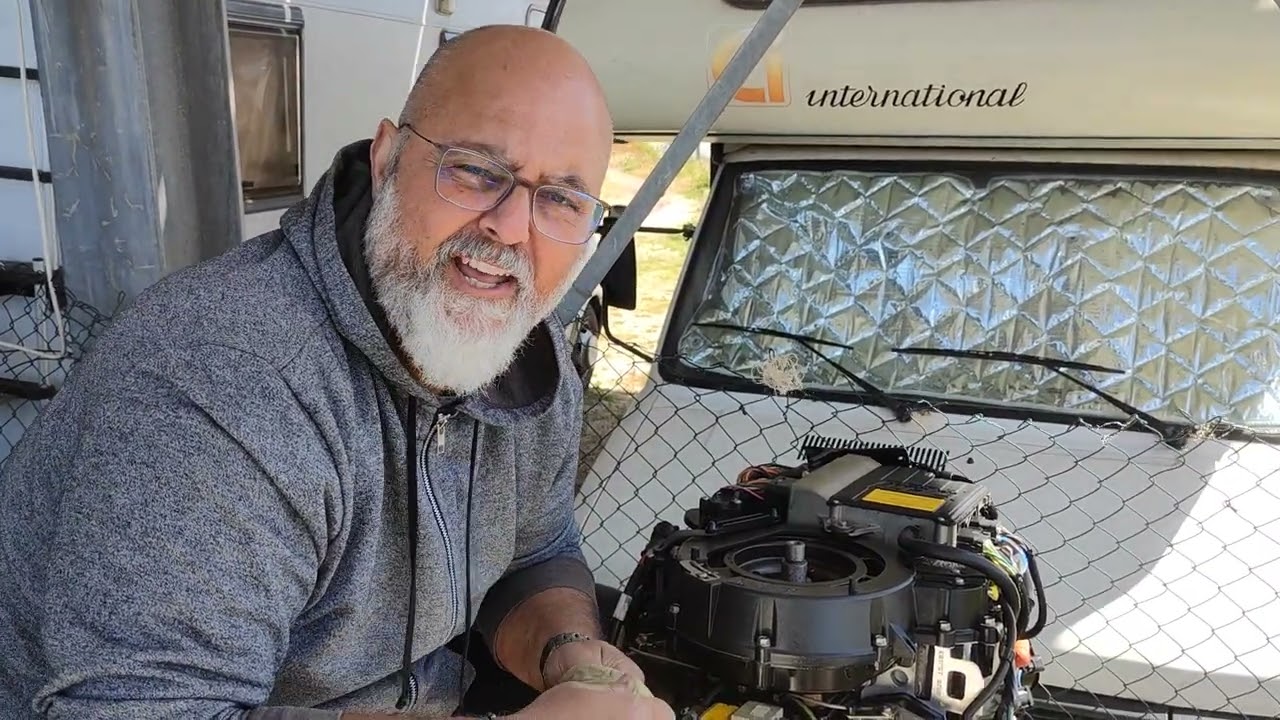 Tutorial-sostituzione oil pressure switch su Evinrude 150 CV Ficht Ram 2003