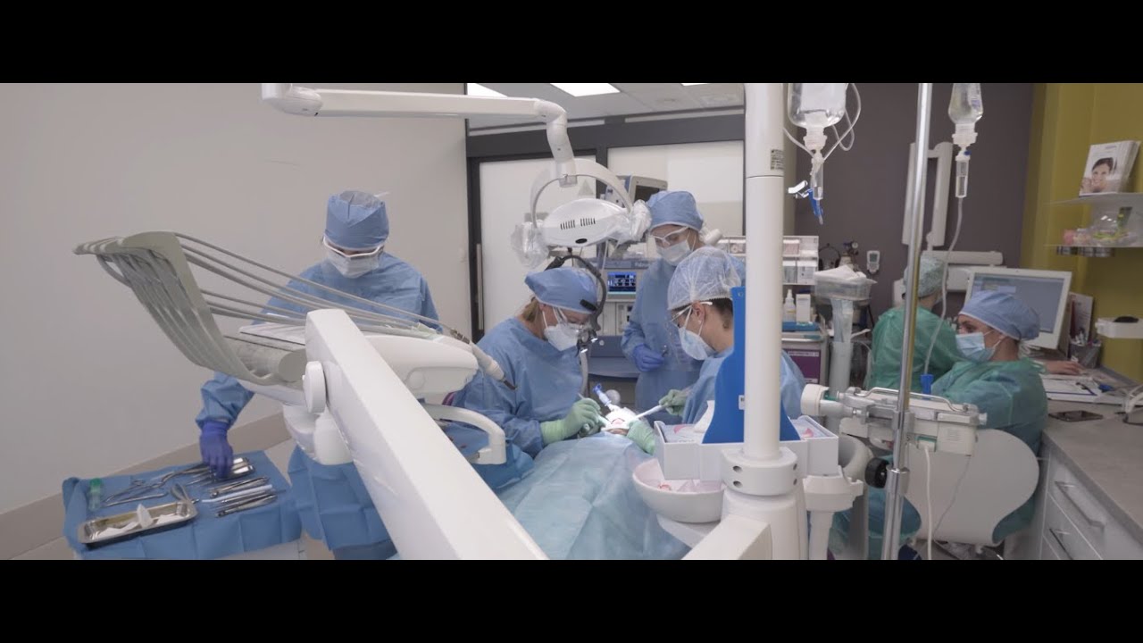 Narkoza (leczenie w znieczuleniu og&oacute;lnym) w stomatologii. Szpital św. Wojciecha w Poznaniu.