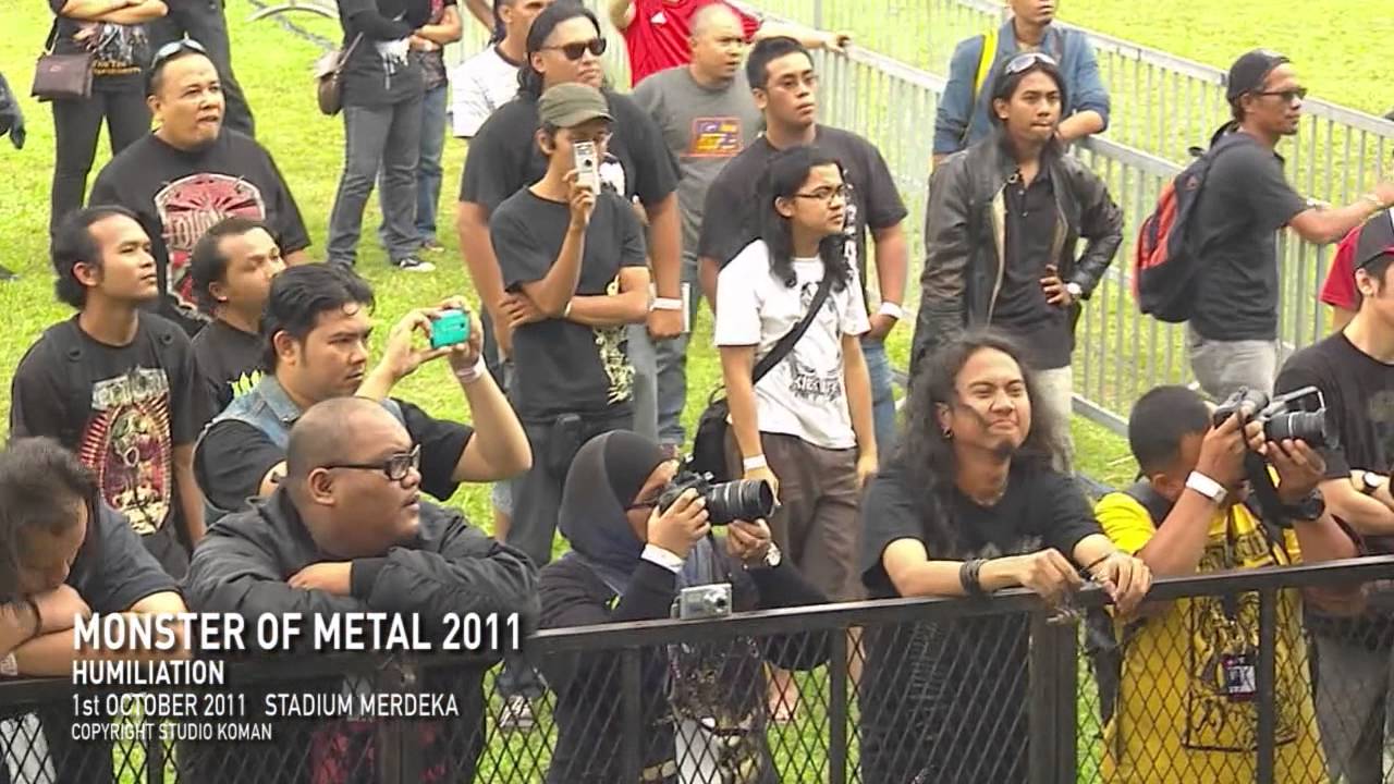 MONSTER OF METAL 2011 - HUMILIATION
