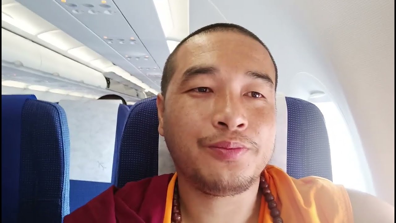 Бангалор ✈️ Варанаси | Видеоблог о путешествии монаха 🧘‍♂️✈️ #шорты #мини-блог #путешествие
