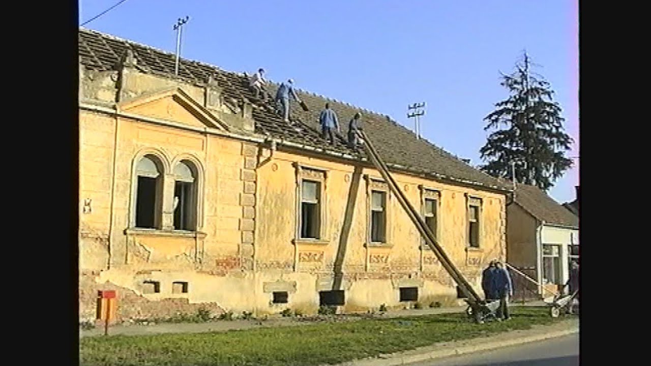 Stara Slatina 1995. - Radovi na kući Lucarić i centar