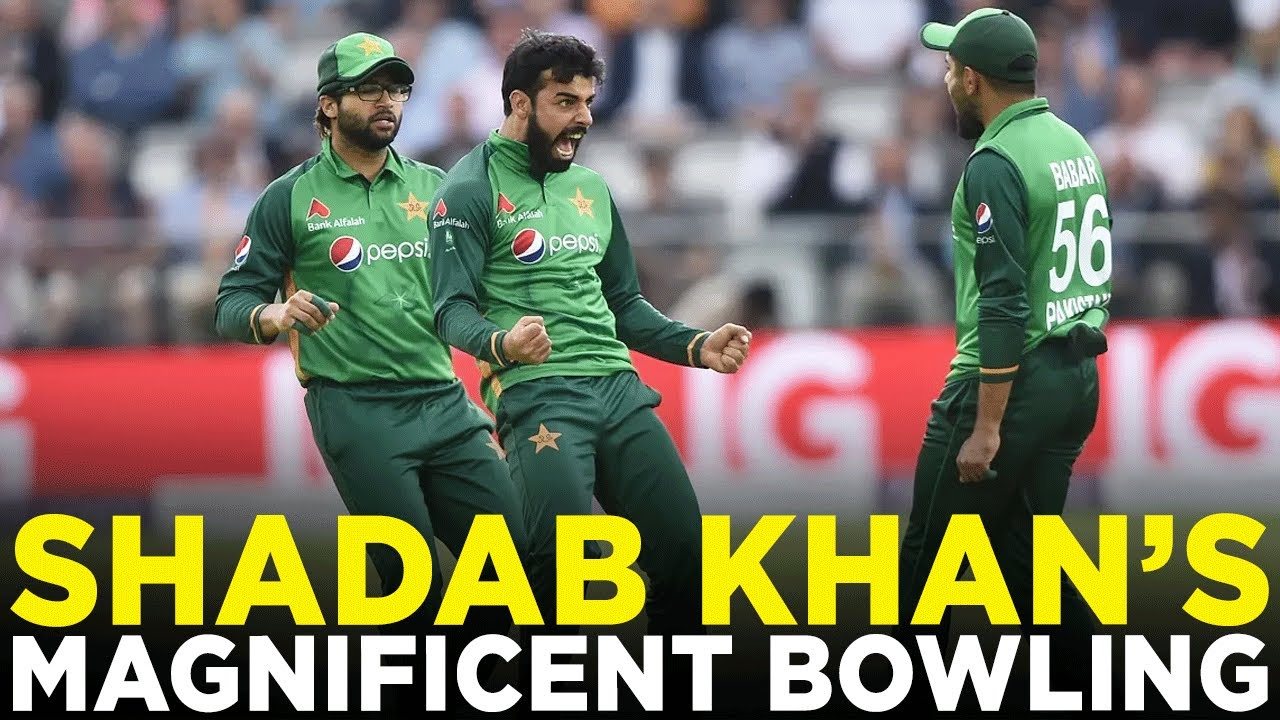 The Googly Master Shadab Khan's Magnificent Bowling | Pakistan vs New Zealand | PCB | M8C2A