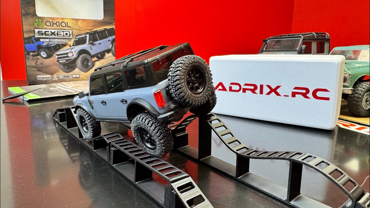 Презентация Axial SCX30 Ford Bronco (Франция)