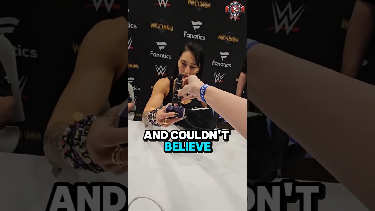 Риа Рипли была шокирована тем, что ей подарил этот фанат 😲 #wwe #rhearipley