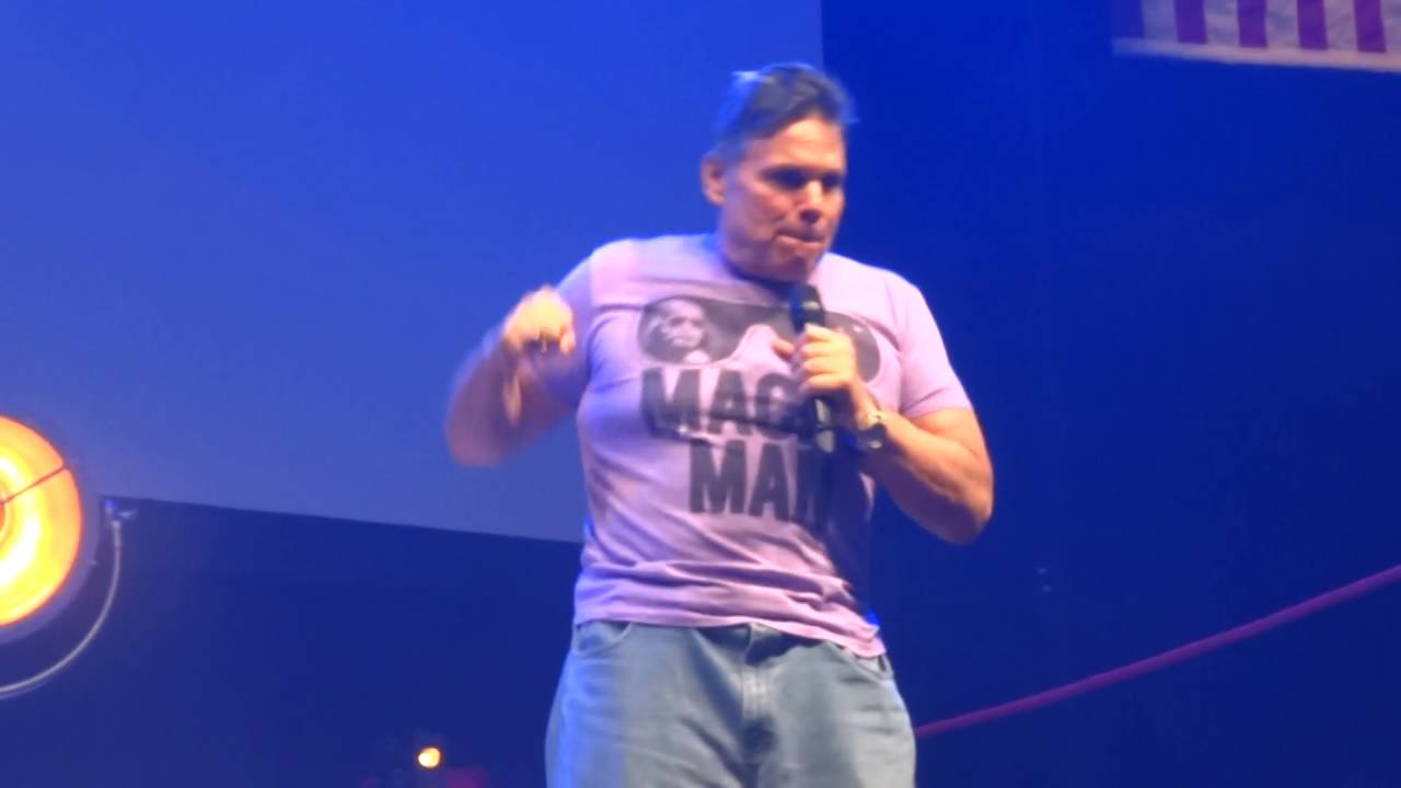 Lanny Poffo 'The Genius' and Hulk Hogan share a wrestling road story... Sheffield 2015