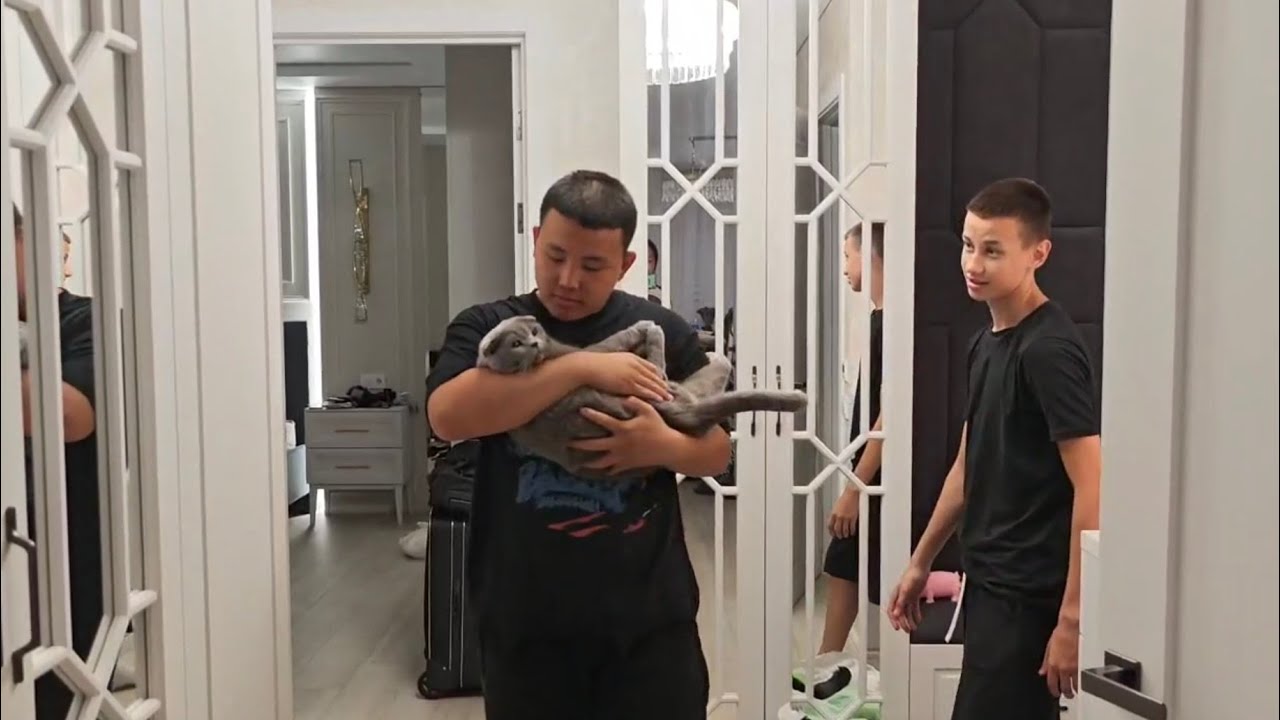 ПРИЕХАЛИ ДОМОЙ В ЛЮБИМЫЙ КРАСНОДАР/ ВСЯ СЕМЬЯ ДОМА/ СТОЛЬКО РАДОСТИ @ShindrMindr_Official 