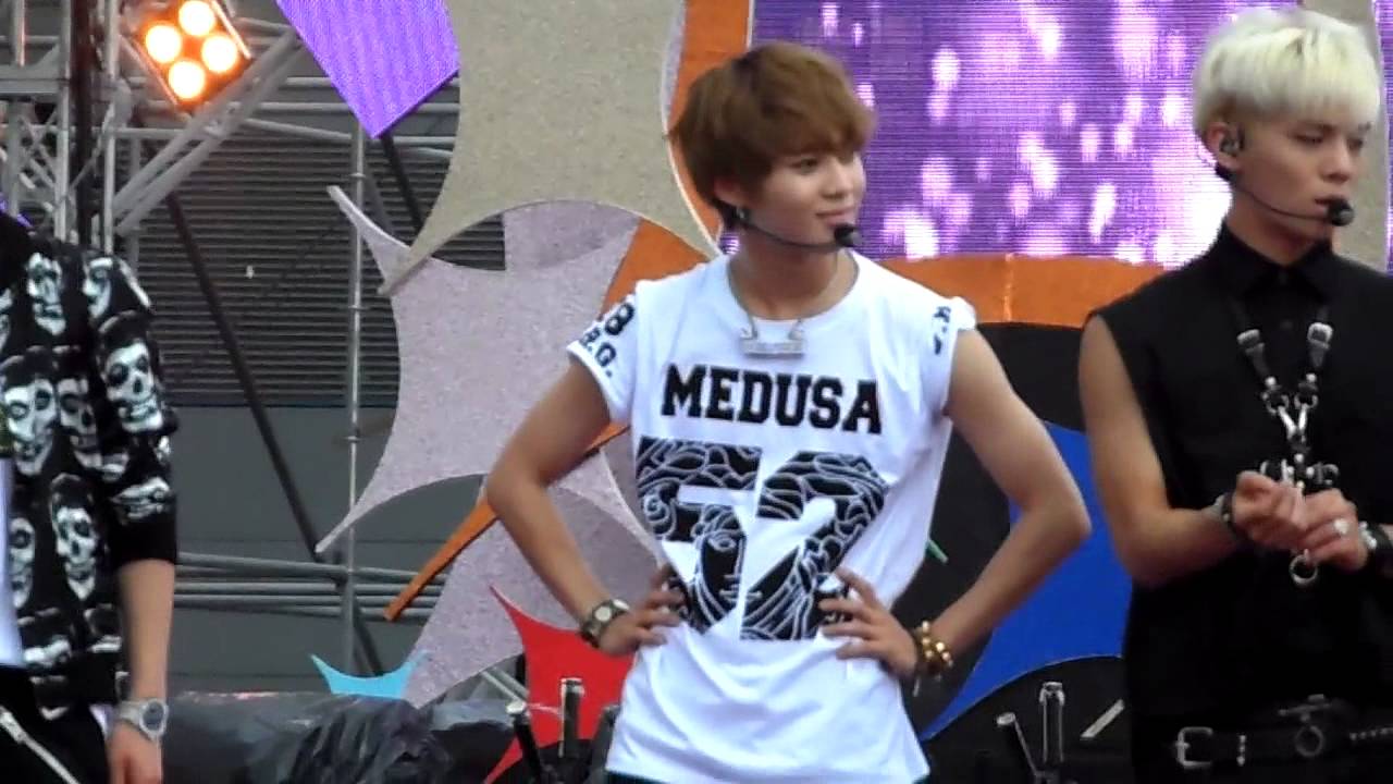130701 Hong Kong Dome Fevistal SHINee 2
