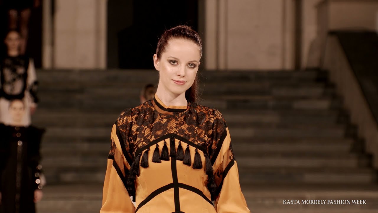 VICTORIA SAVA | KASTA MORRELY FASHION WEEK 10 ANIVERSAREA
