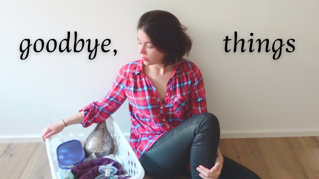 Decluttering my apartment (again) | Minimalism | goodbye, things