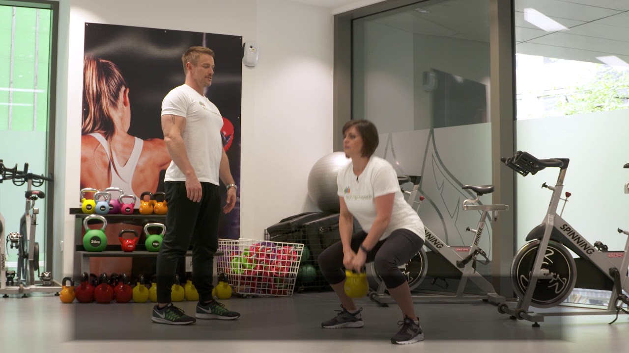 High 5’ing all round as Jessie Pavelka provides employee Lisa with more Power Tips for Pretty Muddy.