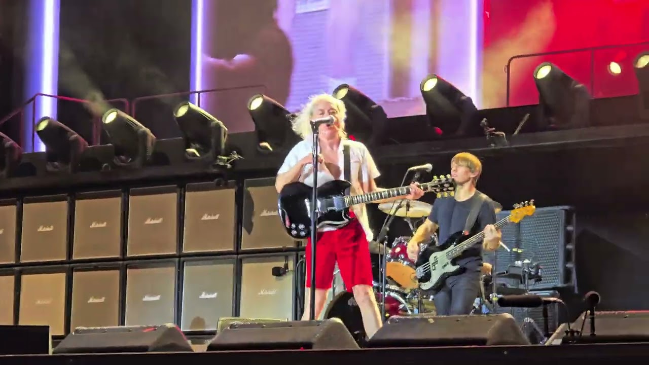 AC/DC - T.N.T - Live Stuttgart 17.07.2024 Cannstatter Wasen POWER UP TOUR - GOLDEN CIRCLE