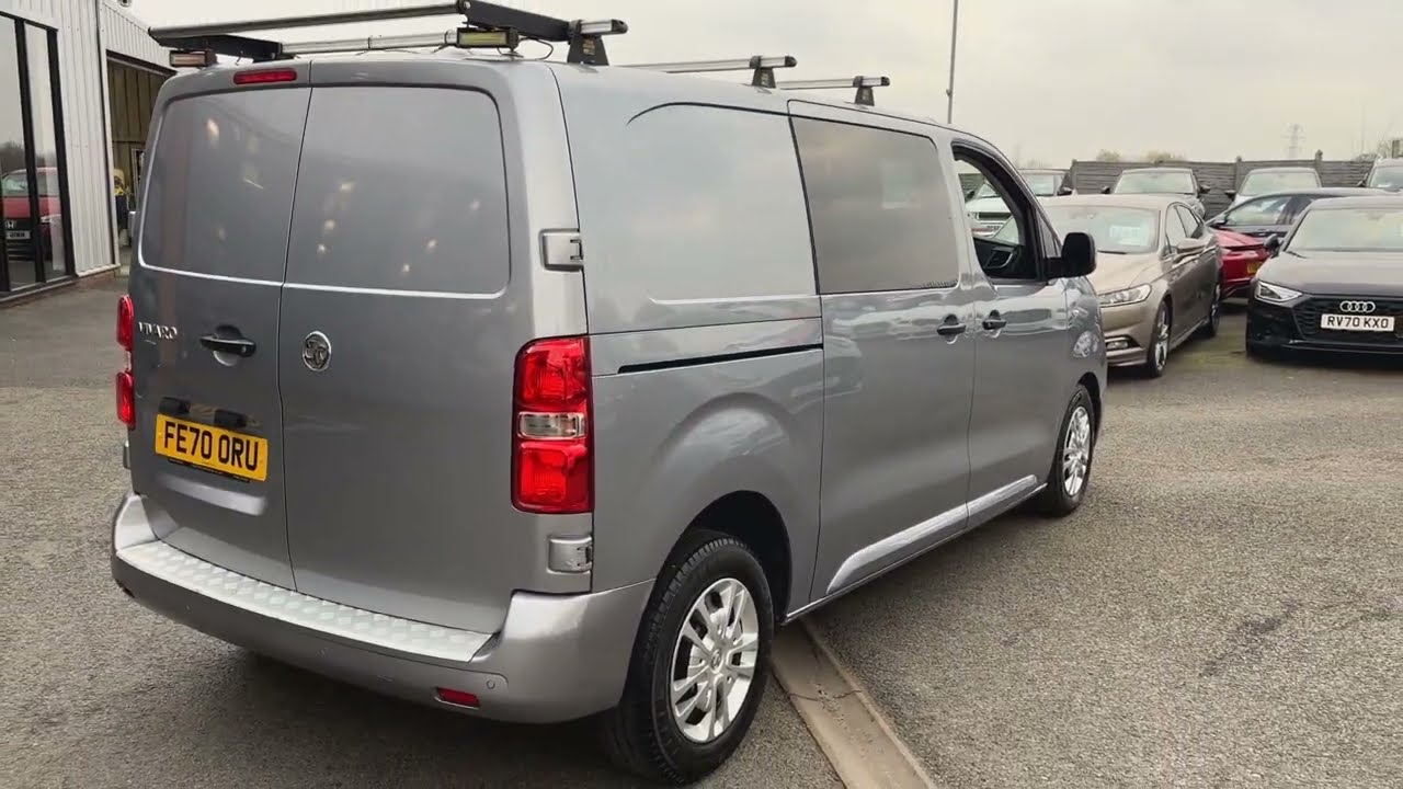 Vauxhall Vivaro 2.0 TURBO D 3100 SPORTIVE CREW VAN 5DR DIESEL MANUAL EURO 6 (S/S) (120 PS)