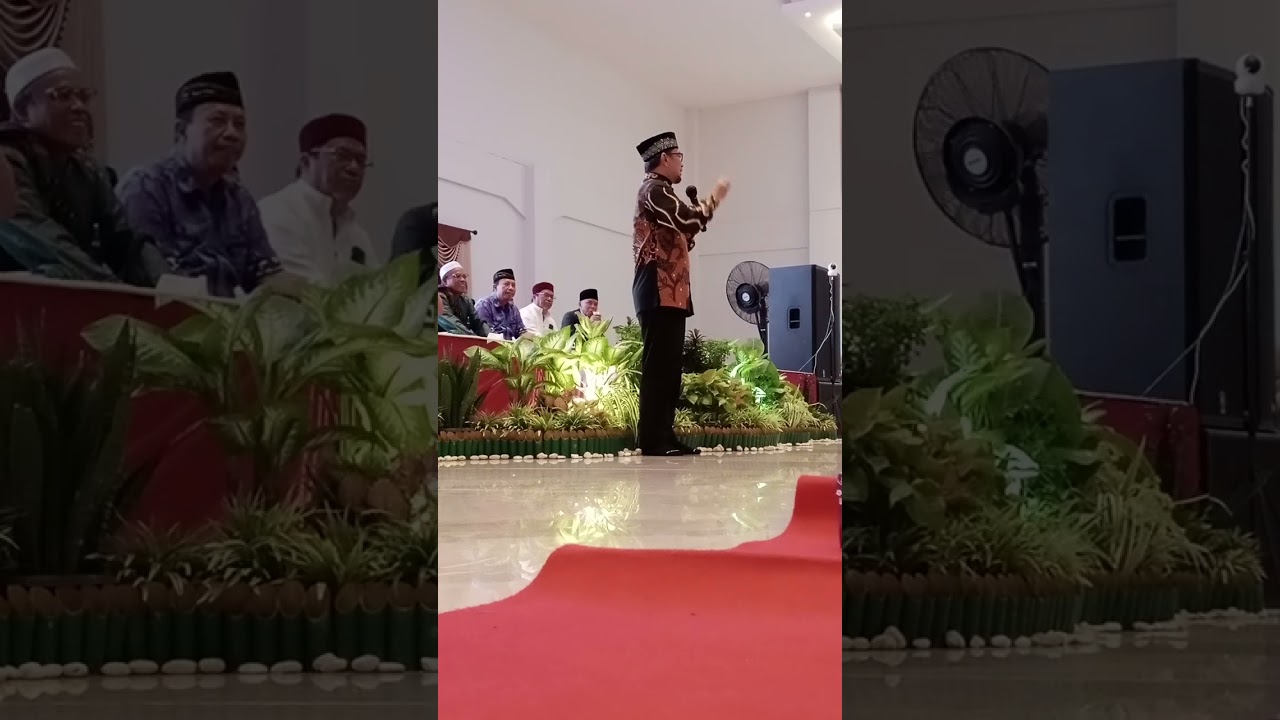 TAUSYIAH Ust. WIJAYANTO ! ACARA HALAL BI HALAL DI RYJAB BUPIATI KAPUAS KALIMANTAN TENGAH