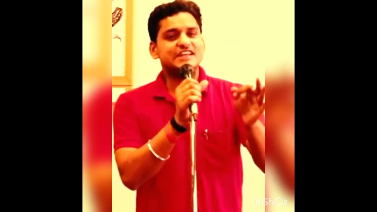 चांद सच में ज़मीं से बहुत दूर है | प्रदीप तथास्तु तिवारी | love poetry