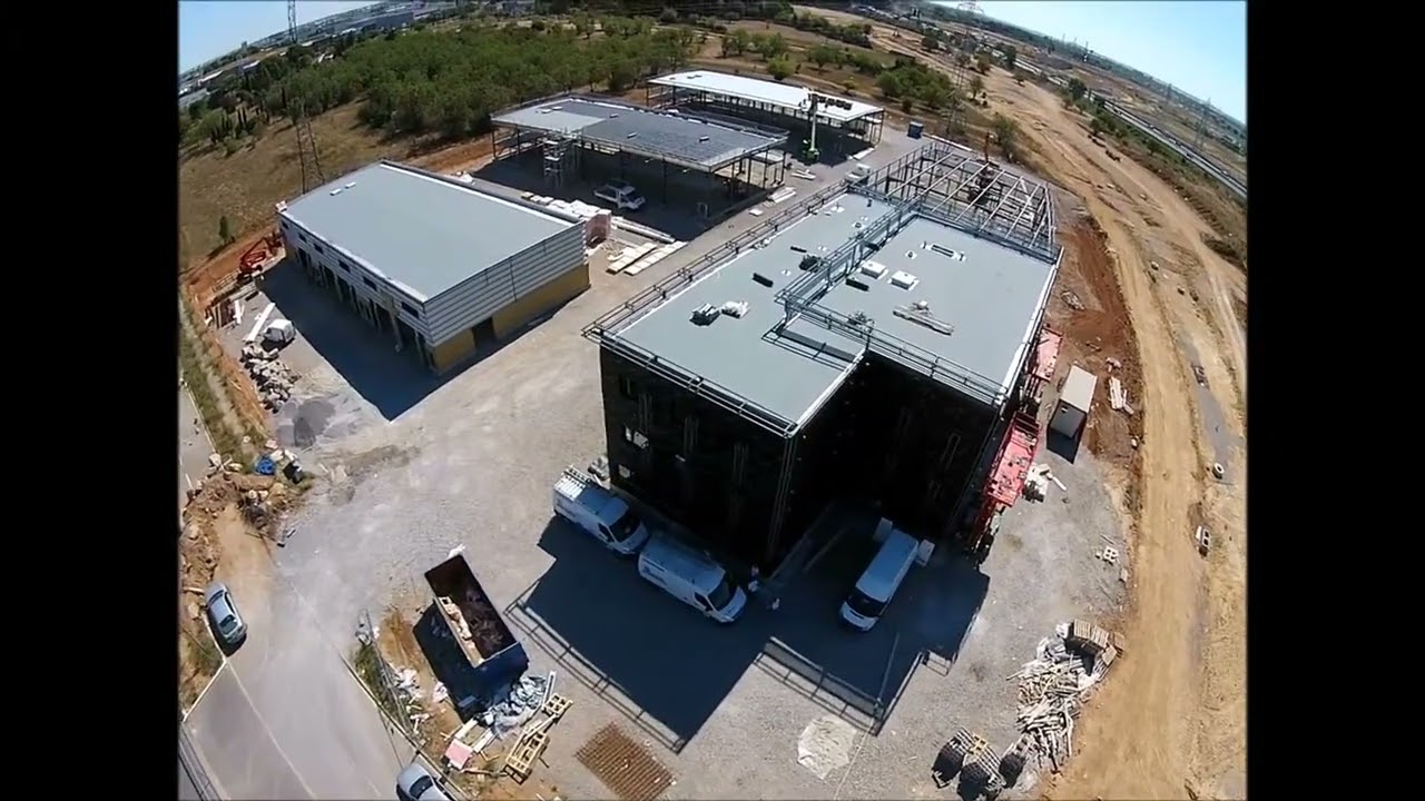 ESPACE ENTREPRISE - Construction du centre d'affaires Garosud en 2014